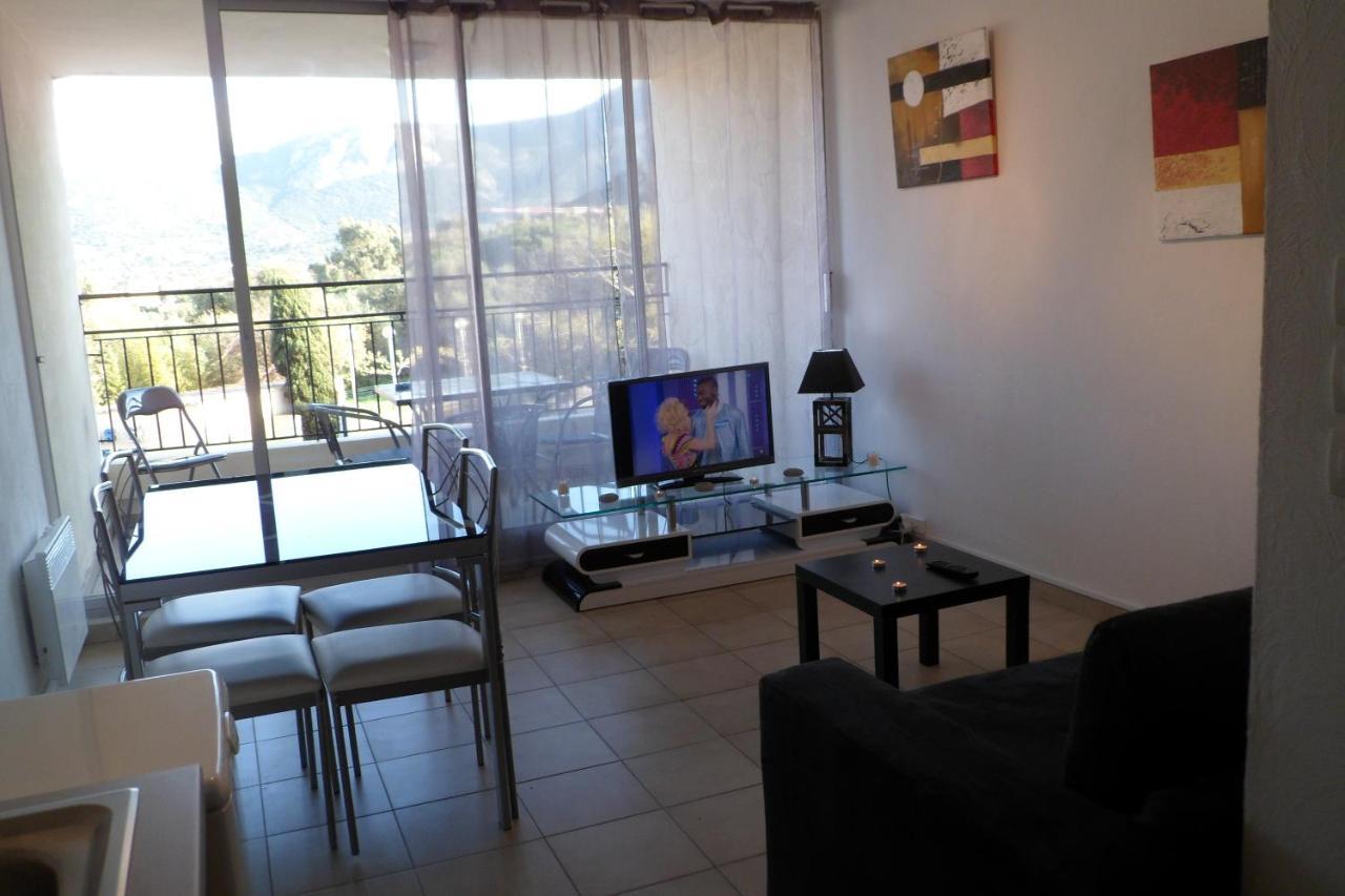 Appartement Vue Mer Et Montagne Καλβί Εξωτερικό φωτογραφία